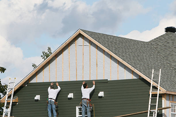 Professional Siding Installation technician working in Grandy, NC